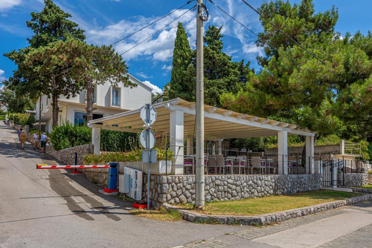 Sea La Vie Rooms Novi Vinodolski Exterior foto
