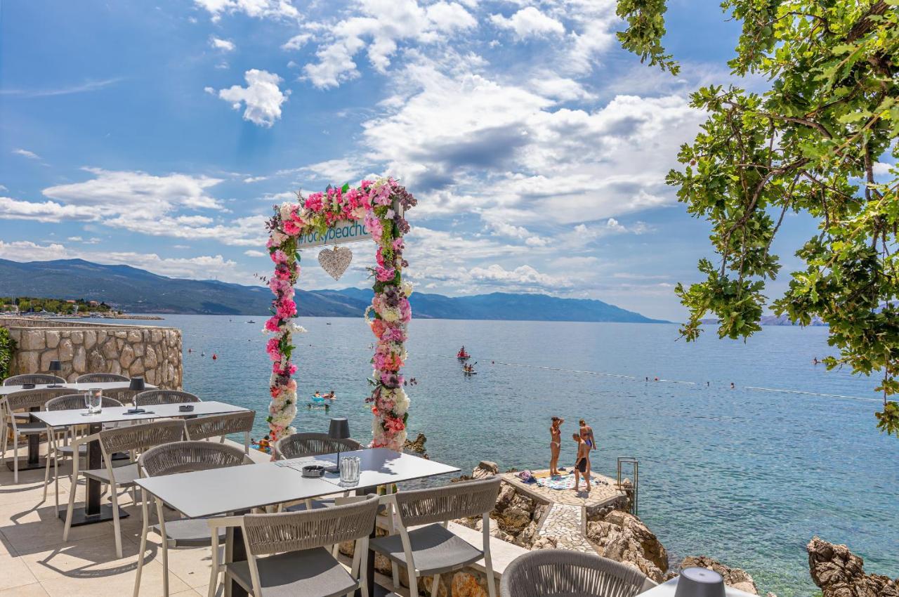 Sea La Vie Rooms Novi Vinodolski Exterior foto